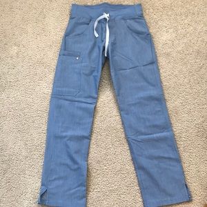 Figs Heather Indigo Scrub Set (never worn)